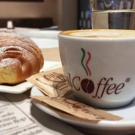 La Perla A Bed & Breakfast 4*