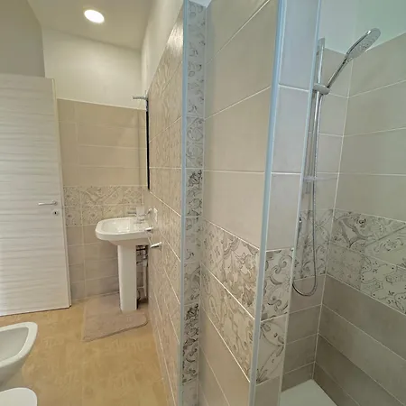 La Perla A Bed & Breakfast 4*
