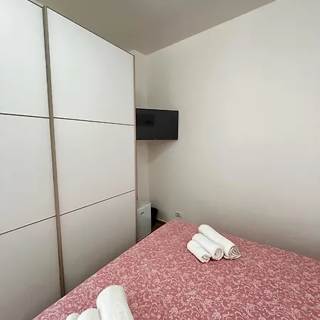 住宿加早餐酒店 La Perla A 4*
